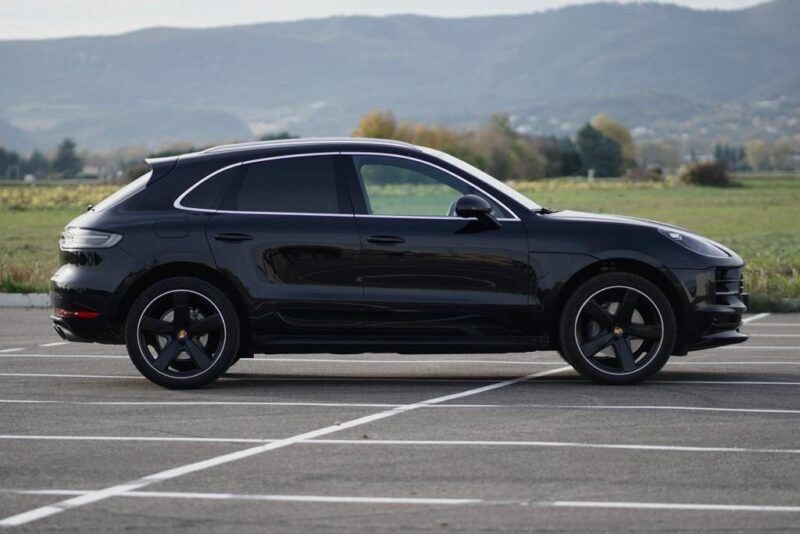 <h1>PORSCHE MACAN 2019</h1>